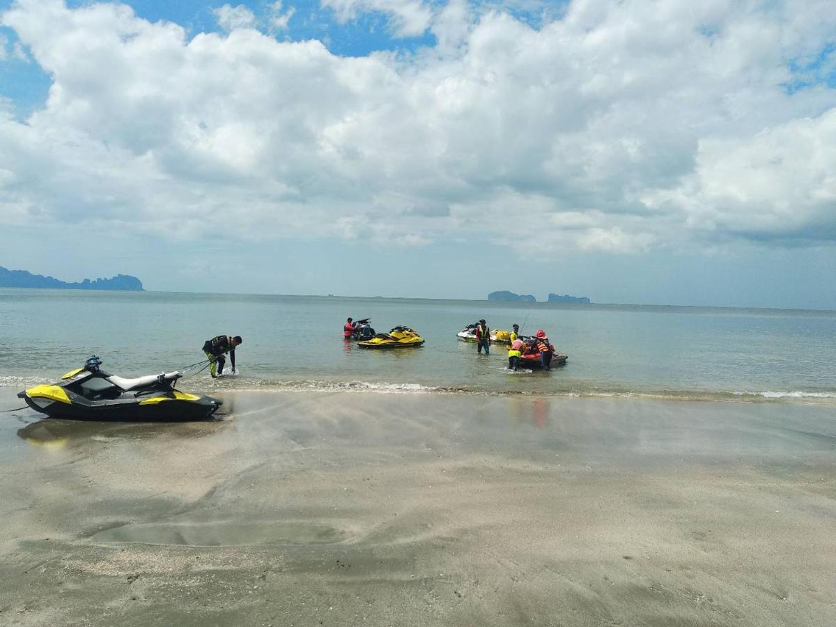 Sukorn Andaman Beach Resort Ko Sukon Exteriér fotografie