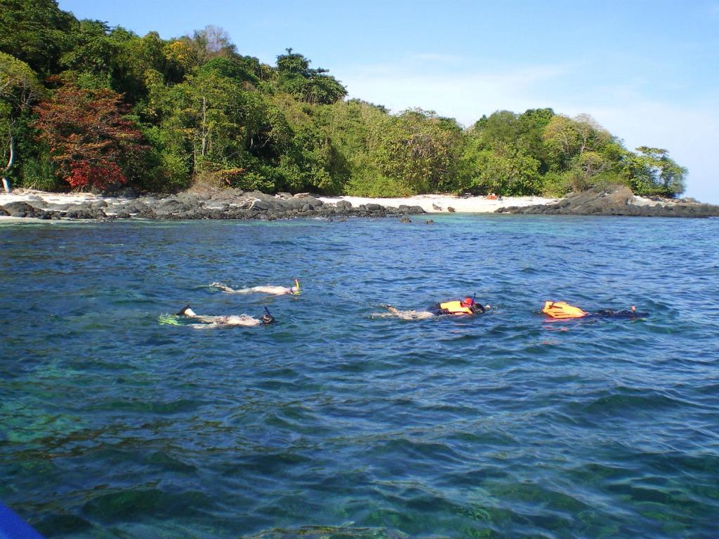 Sukorn Andaman Beach Resort Ko Sukon Exteriér fotografie